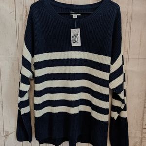 NWT knitted style sweater